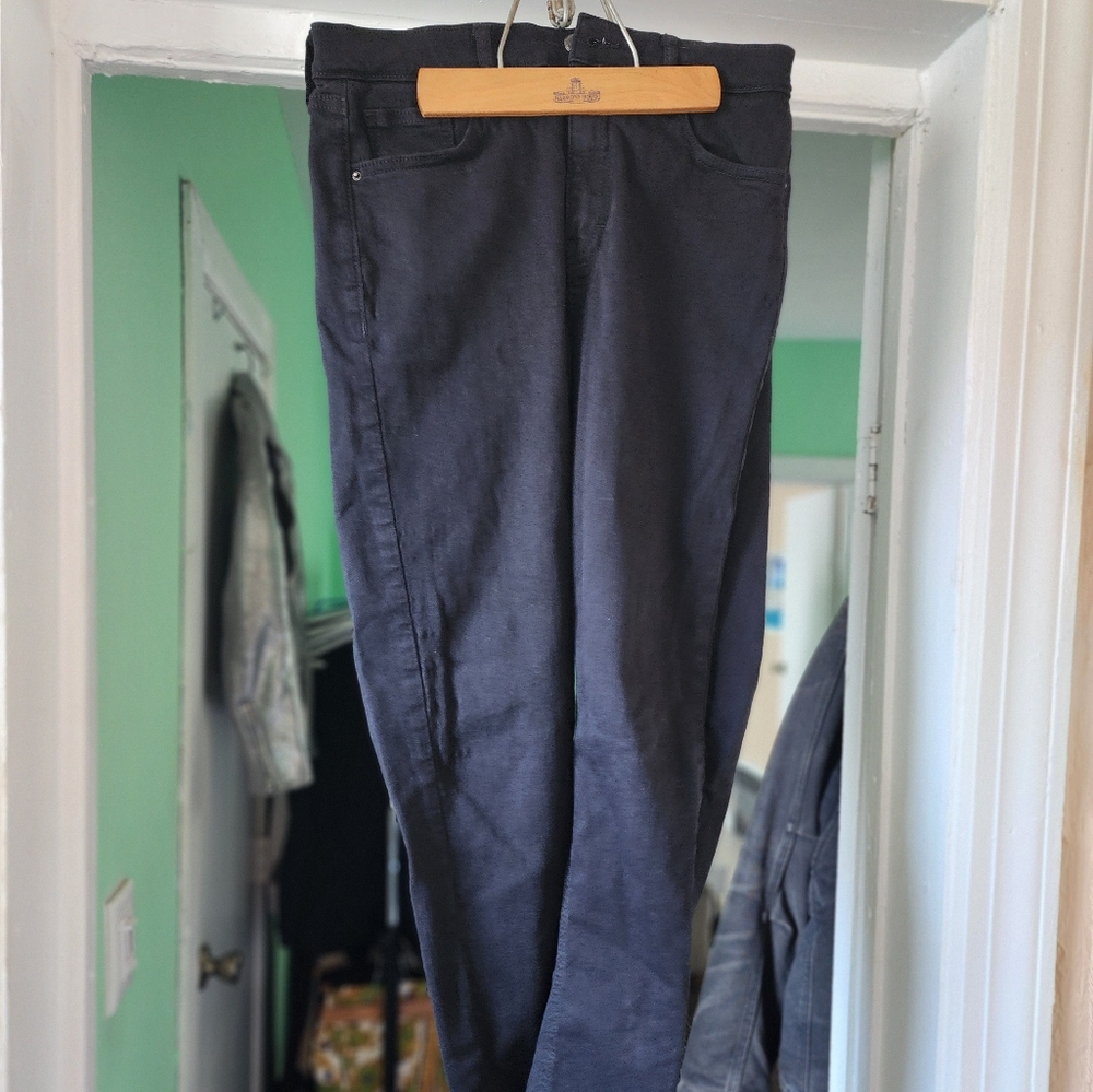 Topshop men's black, soft, stretchy jeans.